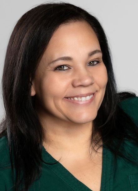 Zia Melinda - Sales Representative